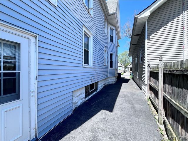 77 Sheffield Avenue, Buffalo, NY 14220