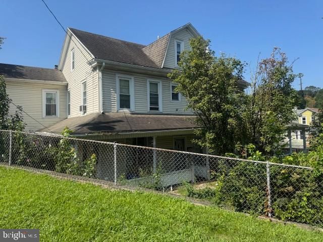 532-534 S MARKET ST, Shamokin, PA 17872