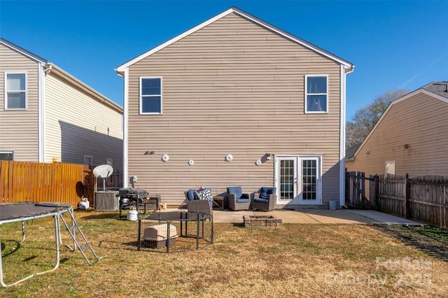 3434 Charterhall Lane, Charlotte, NC 28215