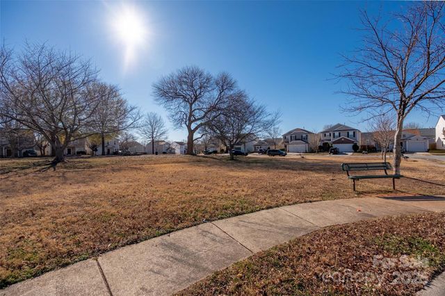 3434 Charterhall Lane, Charlotte, NC 28215