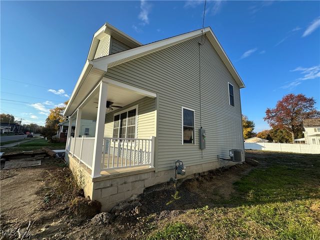 324 S 15th Street, Sebring, OH 44672