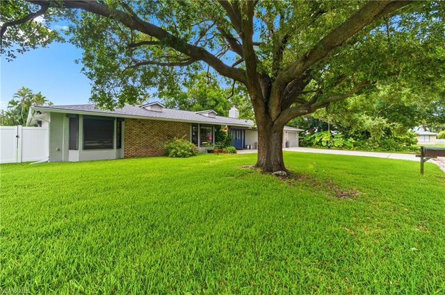 4317 SE 16th PL, Cape Coral, FL 33904