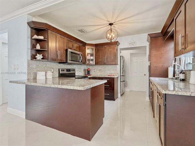 8625 SW 42nd Street, Miami, FL 33155