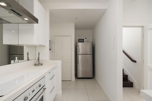 611 Stratford Ct, Del Mar, CA 92014