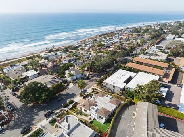 611 Stratford Ct, Del Mar, CA 92014