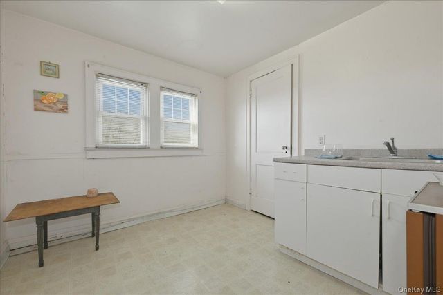 590 Waterview Road, Oceanside, NY 11572