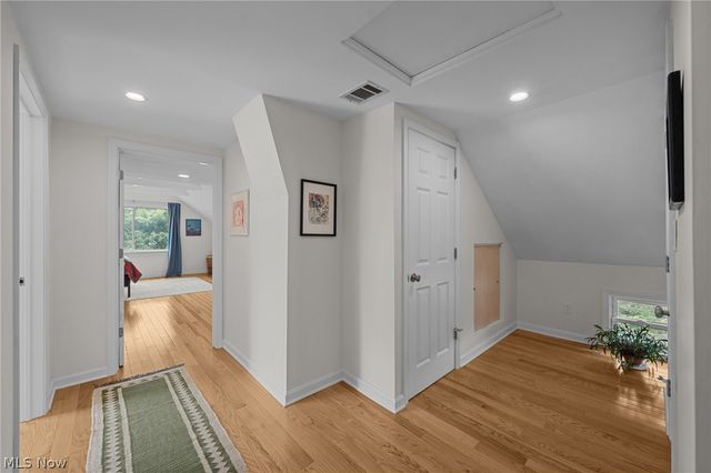 3216 Chatham Avenue, Cleveland, OH 44113