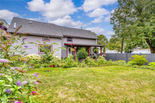 3216 Chatham Avenue, Cleveland, OH 44113