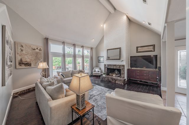 16056 Chalfont Court, Dallas, TX 75248