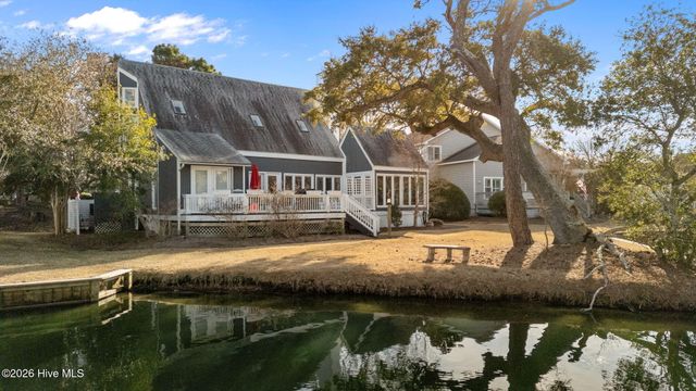 214 Sandfiddler E, Emerald Isle, NC 28594