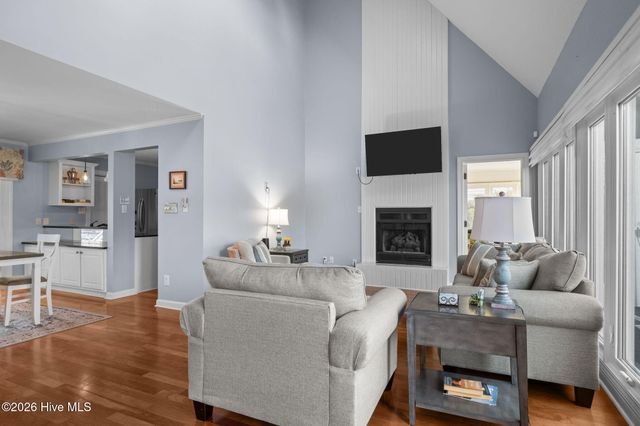 214 Sandfiddler E, Emerald Isle, NC 28594