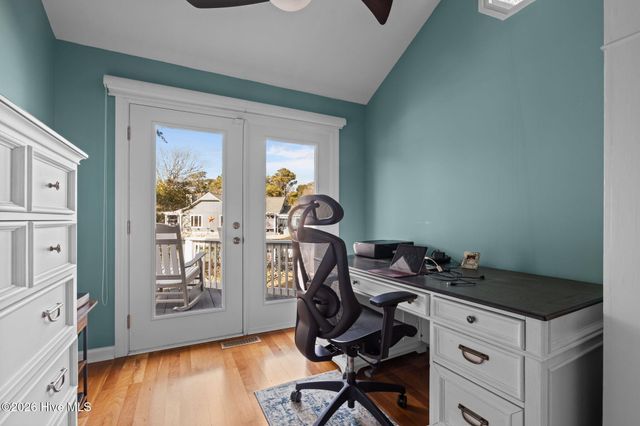 214 Sandfiddler E, Emerald Isle, NC 28594