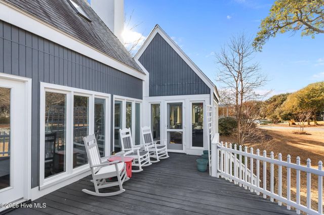 214 Sandfiddler E, Emerald Isle, NC 28594