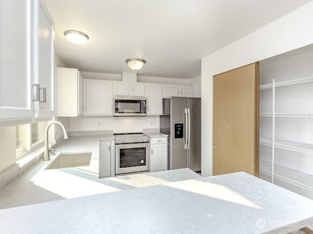 413 Kensington Avenue NW, Orting, WA 98360