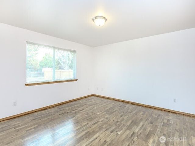 413 Kensington Avenue NW, Orting, WA 98360