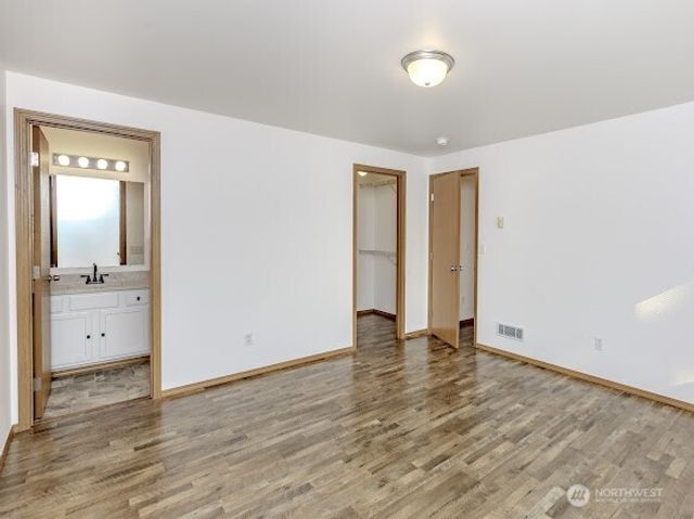 413 Kensington Avenue NW, Orting, WA 98360