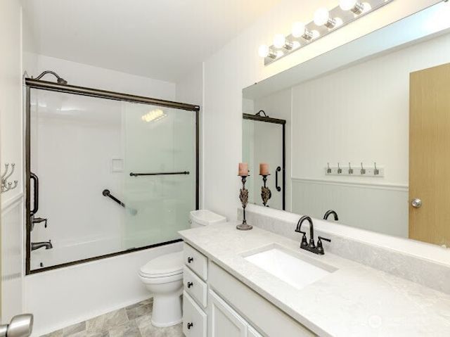 413 Kensington Avenue NW, Orting, WA 98360