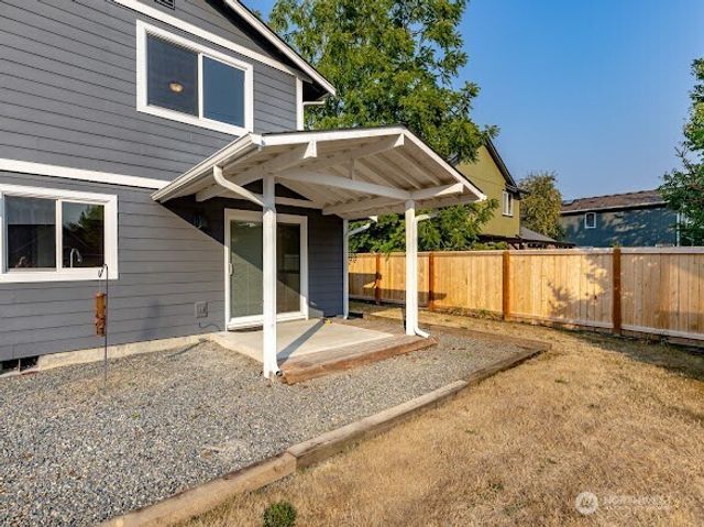 413 Kensington Avenue NW, Orting, WA 98360