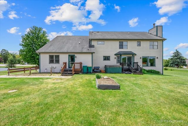 6701 Debbie Lane, Marengo, IL 60152