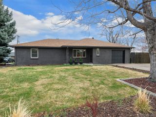 850 S Flower St, Lakewood, CO 80226