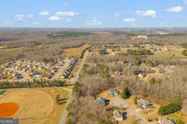 139 Silverstone Circle, Jefferson, GA 30549