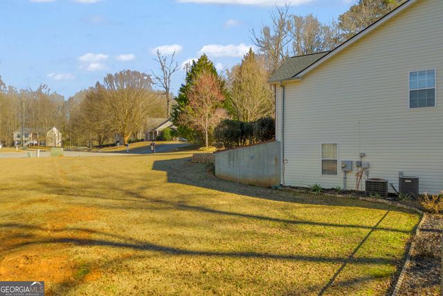 139 Silverstone Circle, Jefferson, GA 30549