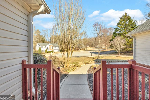 139 Silverstone Circle, Jefferson, GA 30549