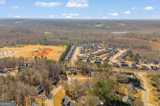 139 Silverstone Circle, Jefferson, GA 30549