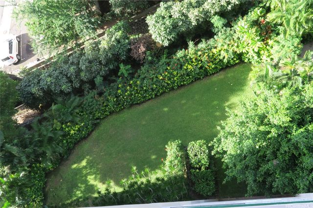 1630 Liholiho Street 1004, Honolulu, HI 96822