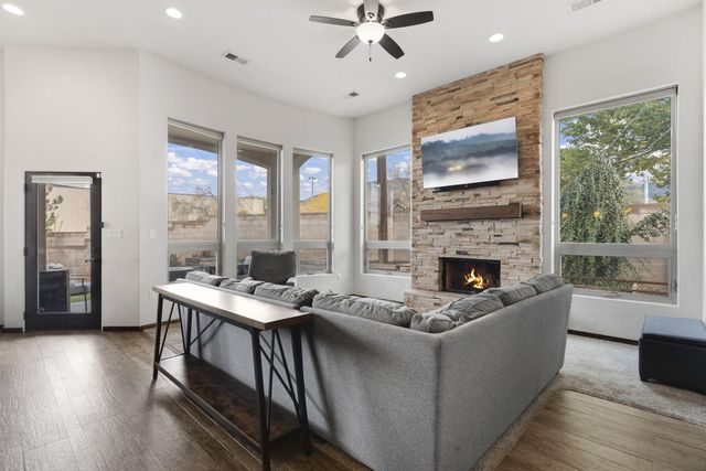 13009 Yarrow Trail NE, Albuquerque, NM 87112