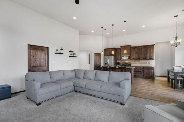 13009 Yarrow Trail NE, Albuquerque, NM 87112