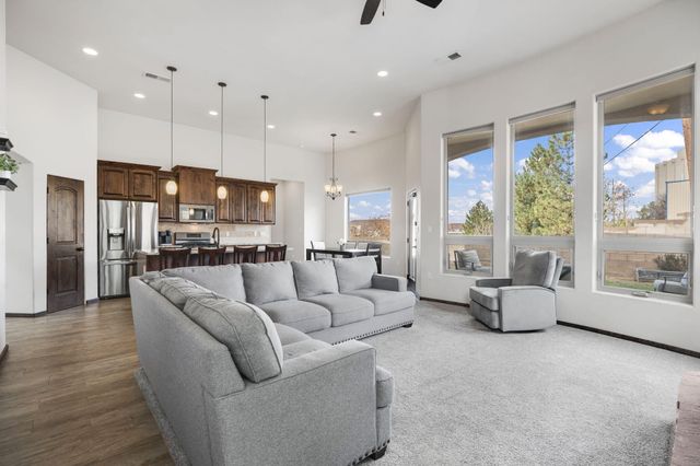 13009 Yarrow Trail NE, Albuquerque, NM 87112