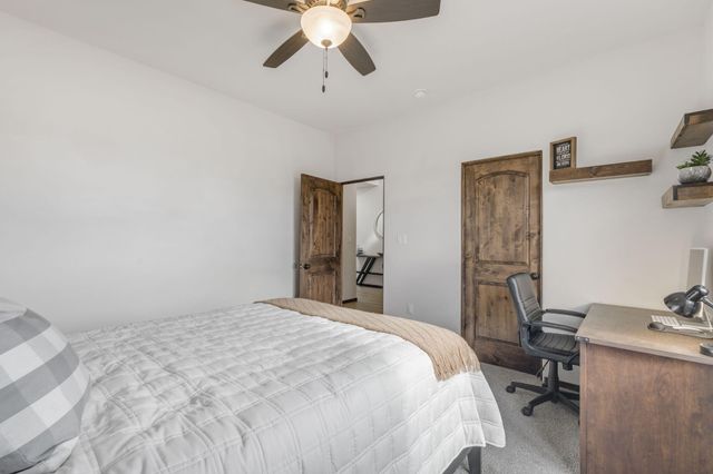 13009 Yarrow Trail NE, Albuquerque, NM 87112