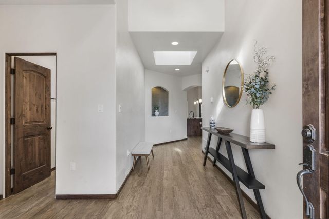 13009 Yarrow Trail NE, Albuquerque, NM 87112