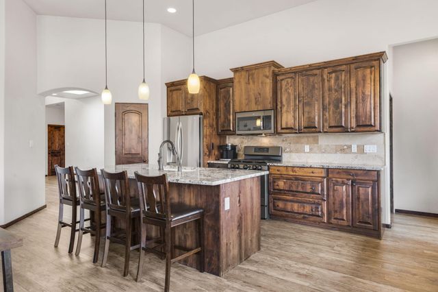 13009 Yarrow Trail NE, Albuquerque, NM 87112