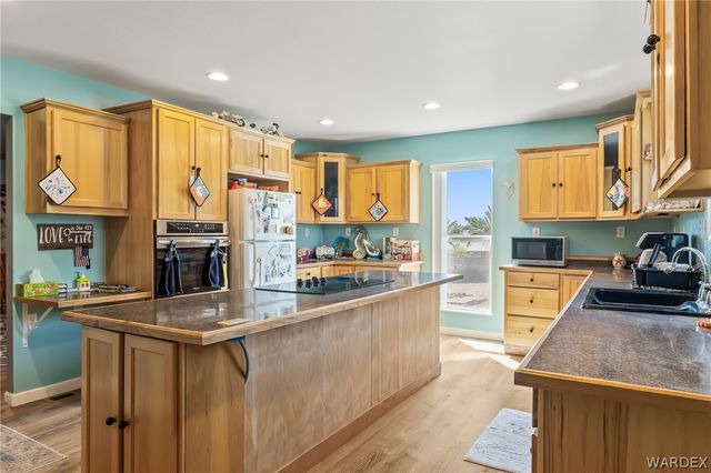 3539 Sunriver Court, Bullhead City, AZ 86429