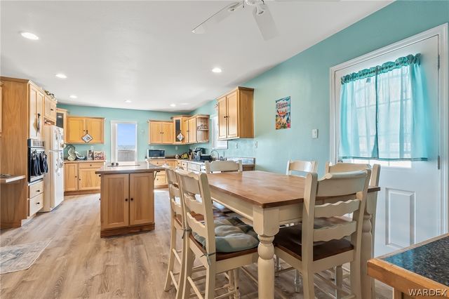 3539 Sunriver Court, Bullhead City, AZ 86429