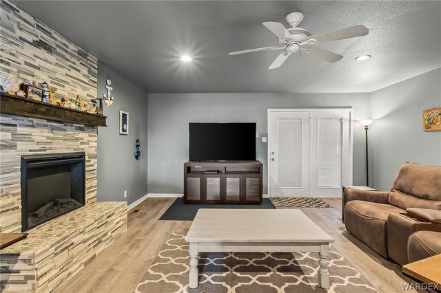 3539 Sunriver Court, Bullhead City, AZ 86429