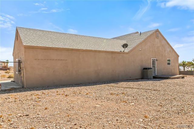 3539 Sunriver Court, Bullhead City, AZ 86429