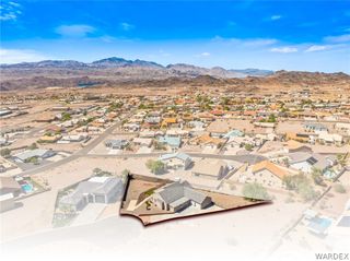 3539 Sunriver Court, Bullhead City, AZ 86429