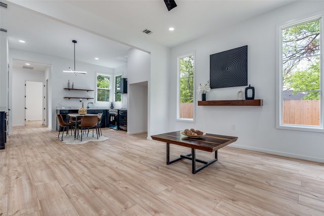 3608 Metropolitan Avenue, Dallas, TX 75210