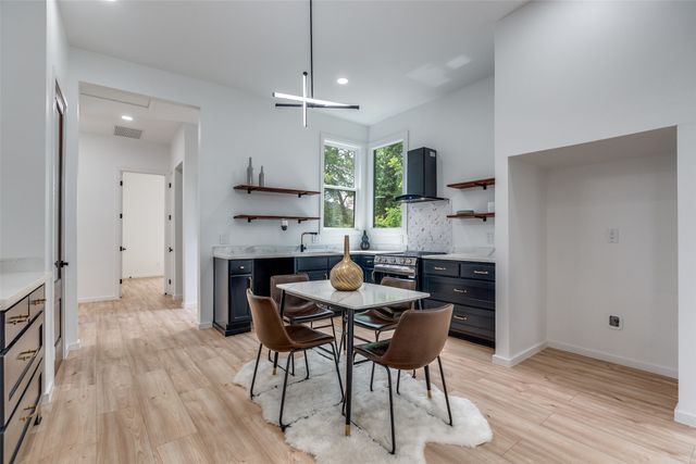 3608 Metropolitan Avenue, Dallas, TX 75210