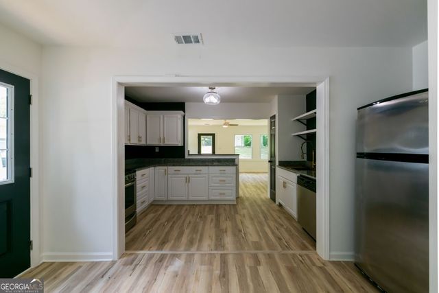 2266 Old Spring Road SE, Smyrna, GA 30080