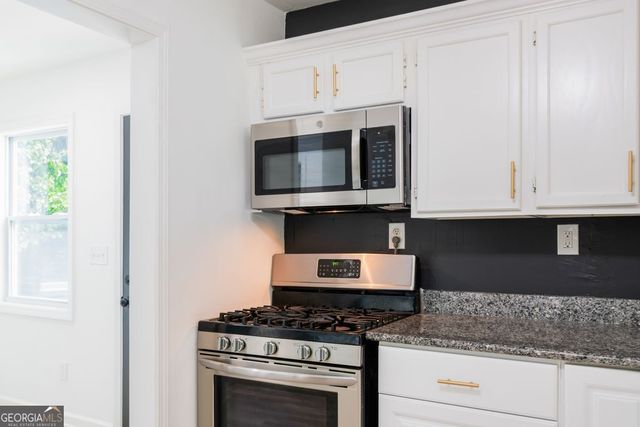 2266 Old Spring Road SE, Smyrna, GA 30080