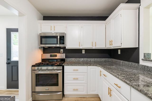2266 Old Spring Road SE, Smyrna, GA 30080