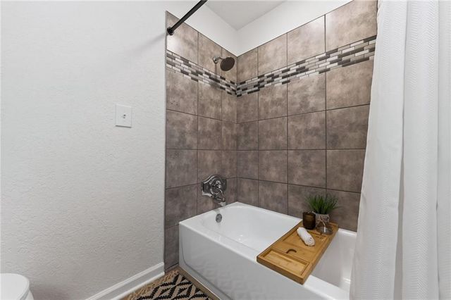 9609 E 79th Street, Raytown, MO 64138