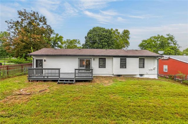 9609 E 79th Street, Raytown, MO 64138