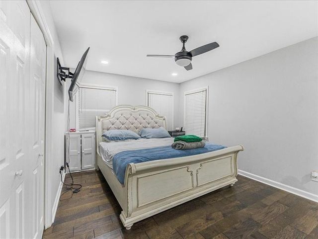 2409 Powers Ferry SE Drive, Marietta, GA 30067