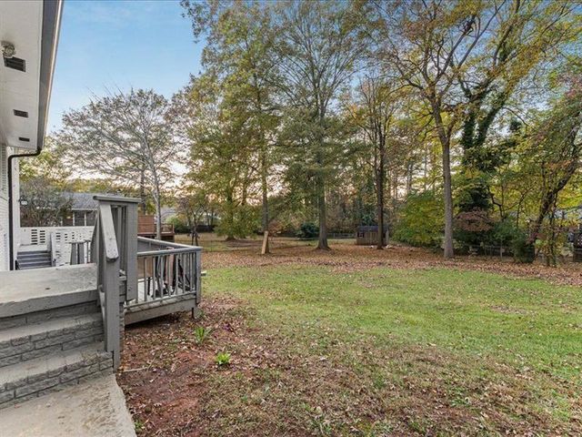 2409 Powers Ferry SE Drive, Marietta, GA 30067