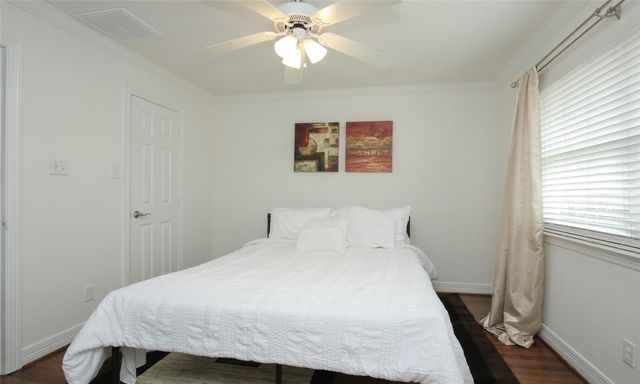 4331 Marina Street B, Houston, TX 77007